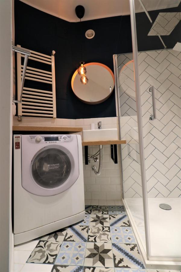 Charming City Center Apartment - Free Minibar Bucharest Luaran gambar